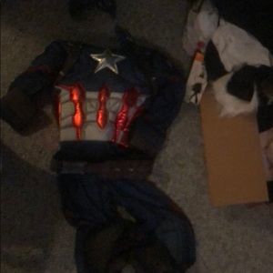 Captain America costume size small boys